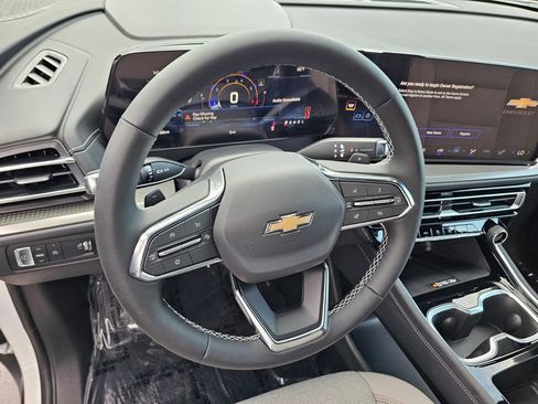New 2026 Chevrolet Traverse LT w/ Driver Confidence Package FWD image 26