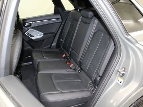 Used 2021 Audi Q3 2.0T Premium w/ Convenience Package AWD/4WD image 25