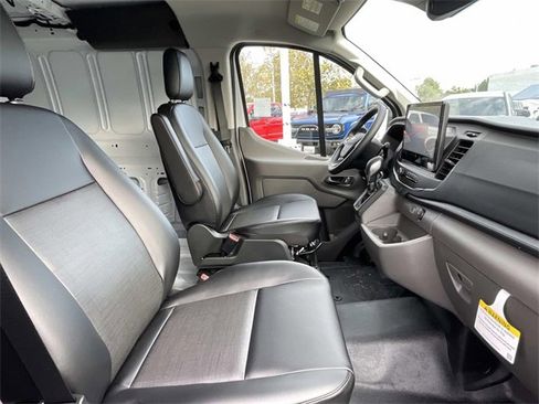 New 2026 Ford Transit 250 Low Roof image 34