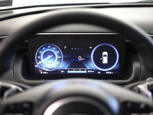 Used 2024 Hyundai Tucson Limited image 14