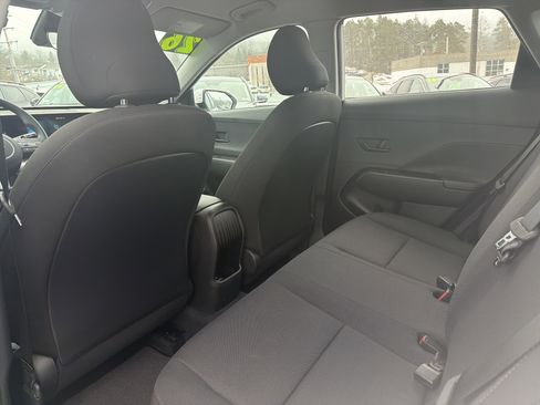 New 2026 Hyundai Kona SE image 13