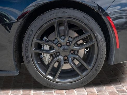 Used 2016 Chevrolet Corvette Stingray Coupe RWD image 29