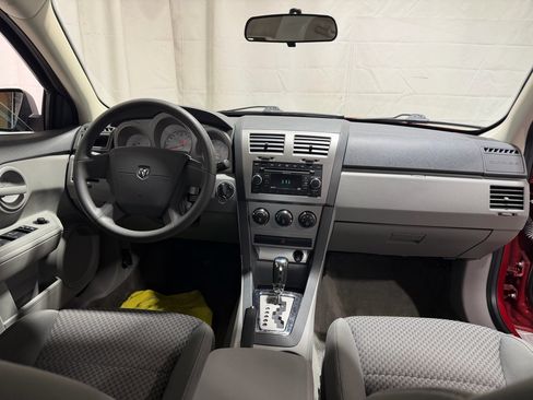 Used 2008 Dodge Avenger SE image 17