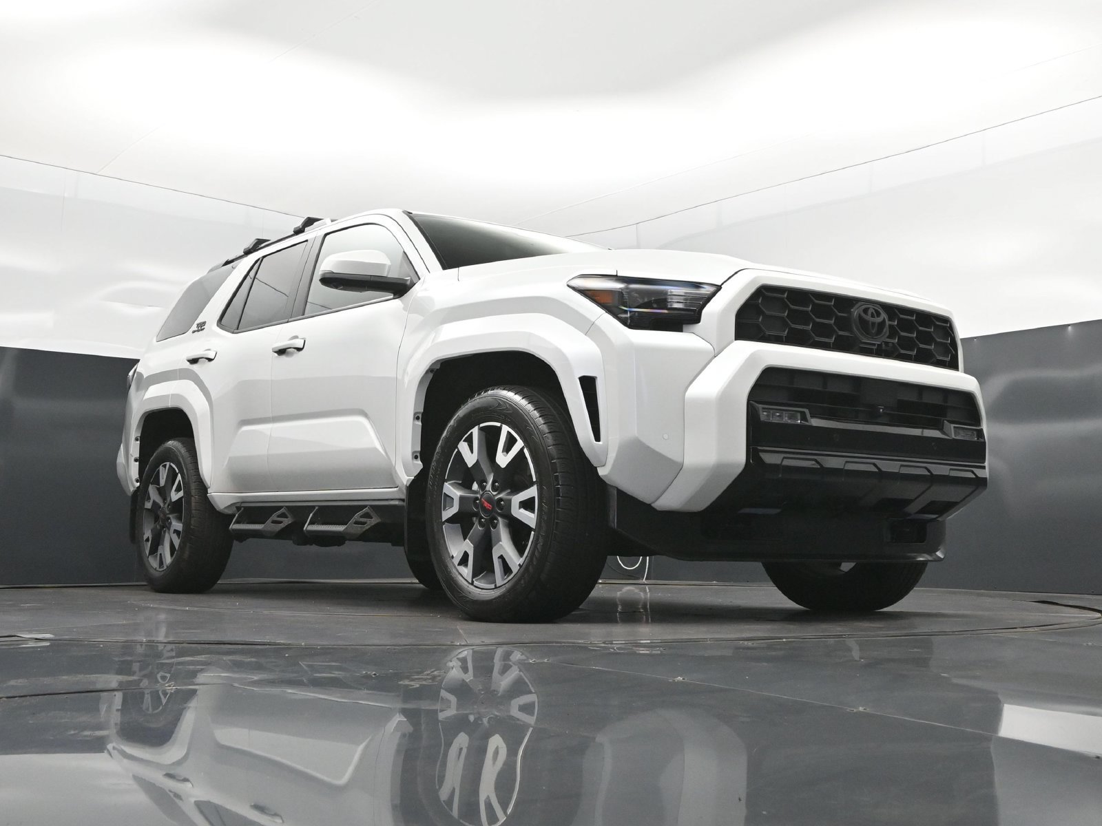 Used 2025 Toyota 4Runner TRD Sport Premium w/ Tow Technology Package AWD/4WD image 44
