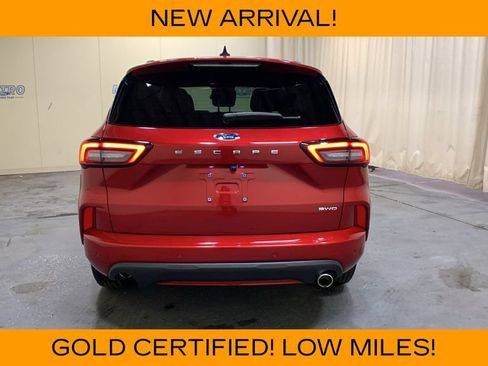 Used 2024 Ford Escape ST-Line w/ Tech Pack #1 AWD/4WD image 4