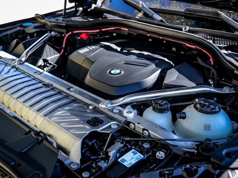 Used 2026 BMW X3 xDrive30 w/ Premium Package image 22