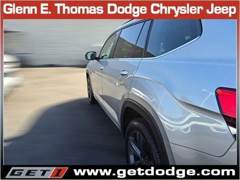 Used 2021 Volkswagen Atlas SE w/ Panoramic Sunroof Package image 12