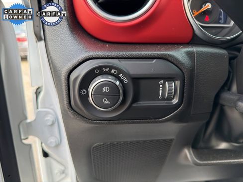 Used 2023 Jeep Gladiator Rubicon w/ Cold Weather Group image 24