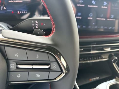 New 2026 Chevrolet Traverse RS w/ LPO, Floor Liner Package AWD/4WD image 22