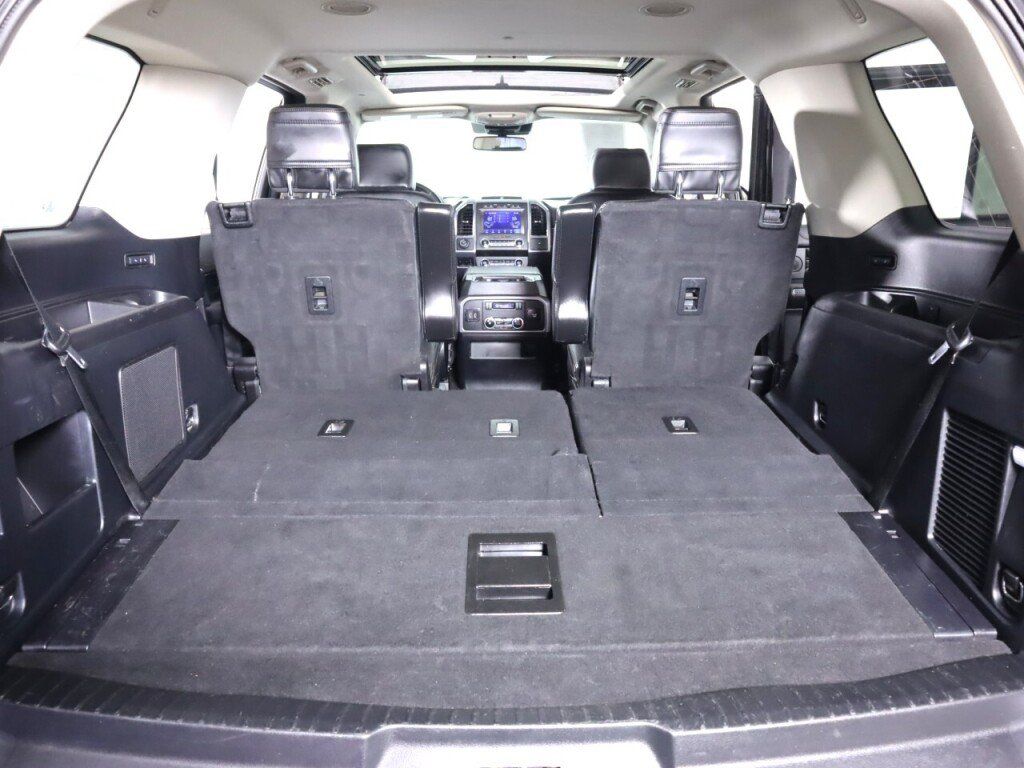 Used 2020 Ford Expedition Platinum AWD/4WD image 48