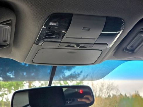 Used 2013 Subaru Legacy 2.5i Premium w/ All-Weather Pkg image 23