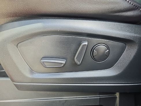 Used 2023 Ford Explorer ST w/ Equipment Group 401A image 15