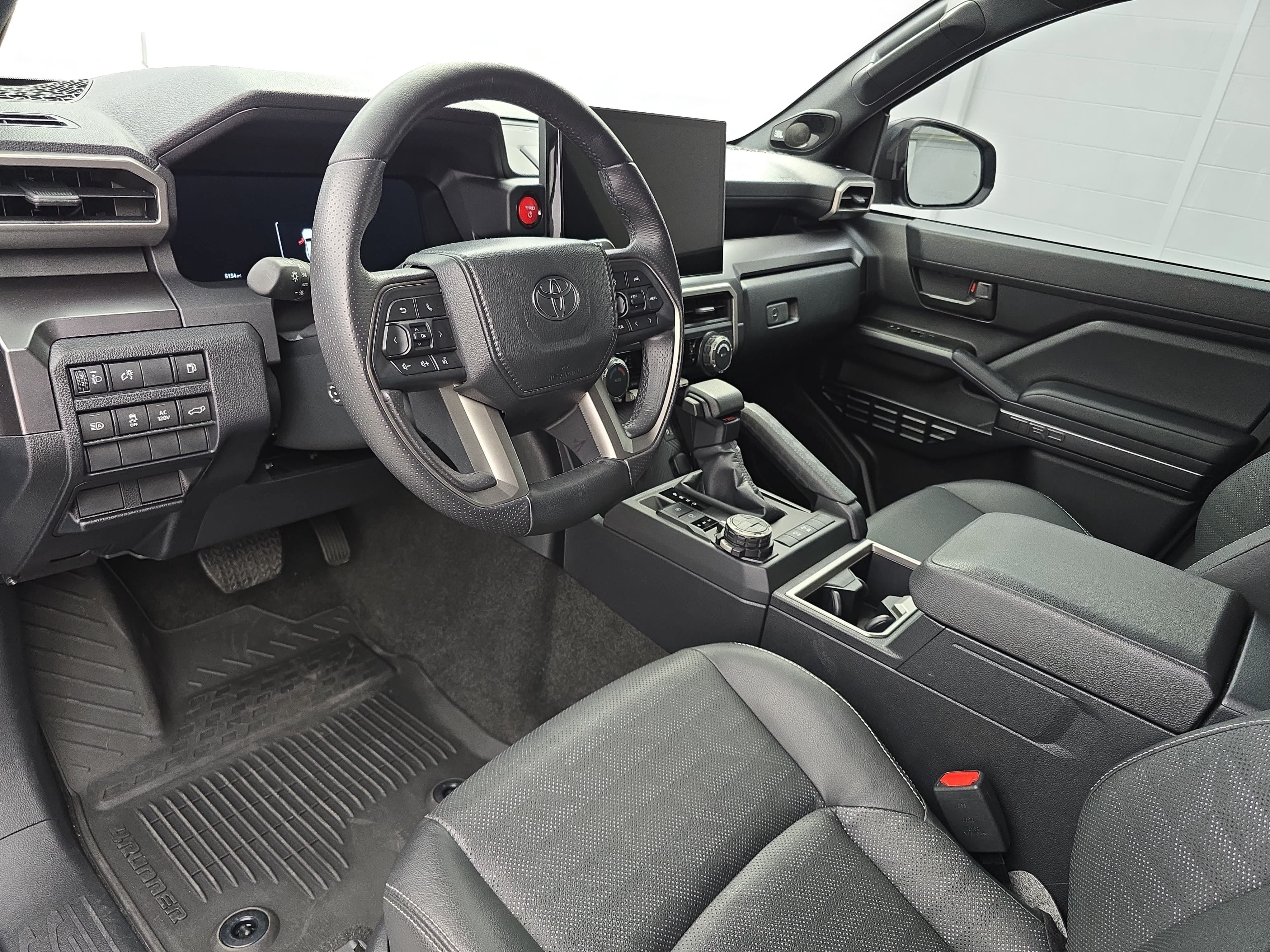 Used 2026 Toyota 4Runner TRD Off-Road Premium AWD/4WD image 4