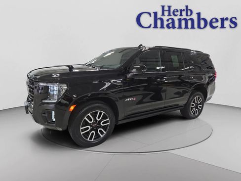 Used 2023 GMC Yukon AT4 w/ AT4 Premium Package AWD/4WD image 11