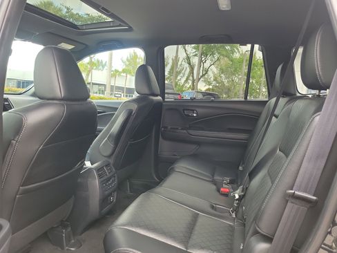 Used 2019 Honda Passport Elite image 14