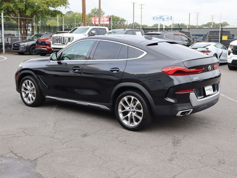 Used 2022 BMW X6 xDrive40i w/ Premium Package AWD/4WD image 8
