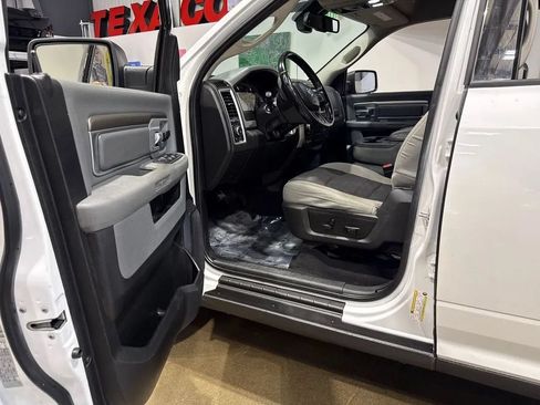 Used 2019 RAM 1500 Big Horn AWD/4WD image 99