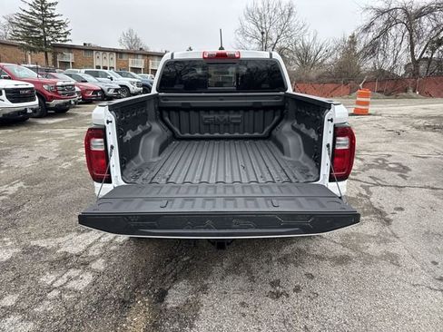 New 2026 GMC Canyon Elevation w/ Convenience Package image 25