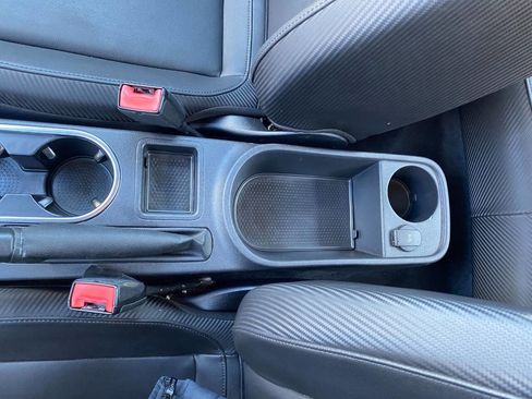 Used 2012 Volkswagen Beetle 2.5 image 17