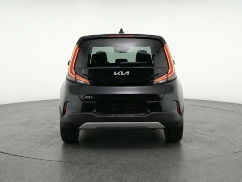 Used 2025 Kia Soul LX w/ LX Technology Package image 7