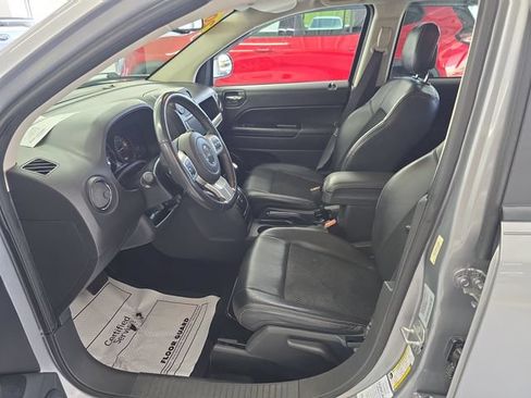Used 2017 Jeep Compass Sport w/ Power Value Group AWD/4WD image 13