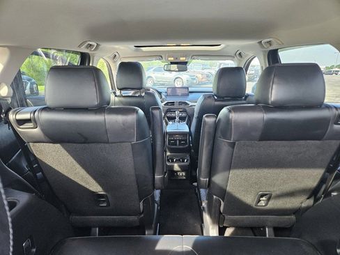 Used 2023 MAZDA CX-9 Touring image 8