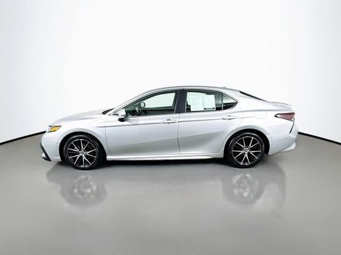Certified 2023 Toyota Camry SE image 5