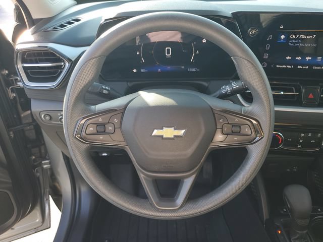 Used 2024 Chevrolet TrailBlazer LT w/ Driver Confidence Package FWD image 28