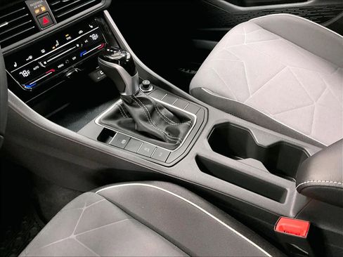 New 2026 Volkswagen Jetta Sport image 10