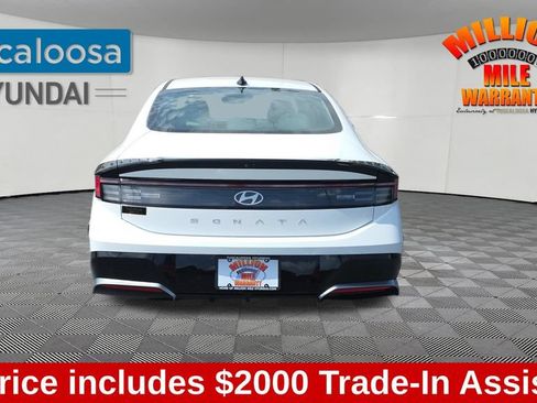 Used 2025 Hyundai Sonata SEL FWD image 7