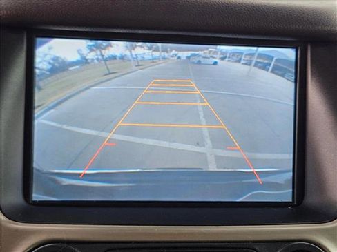 Used 2015 GMC Yukon Denali w/ Open Road Package image 12