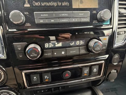 Used 2021 Nissan Titan Platinum Reserve w/ Moonroof Package AWD/4WD image 32