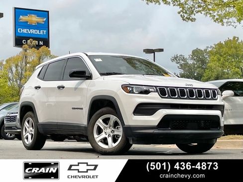 Used 2023 Jeep Compass Sport AWD/4WD image 1