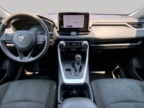 Used 2024 Toyota RAV4 XLE FWD image 15