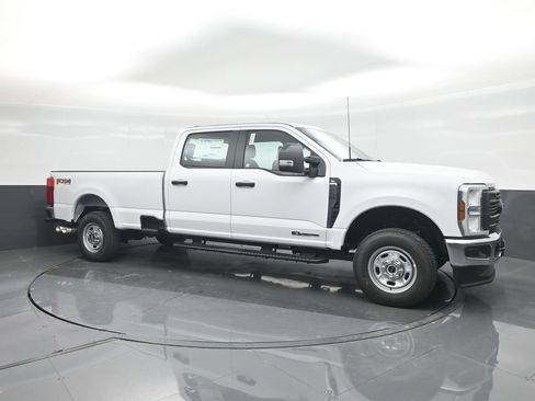 New 2026 Ford F250 XL w/ XL Driver Assist Package AWD/4WD image 11