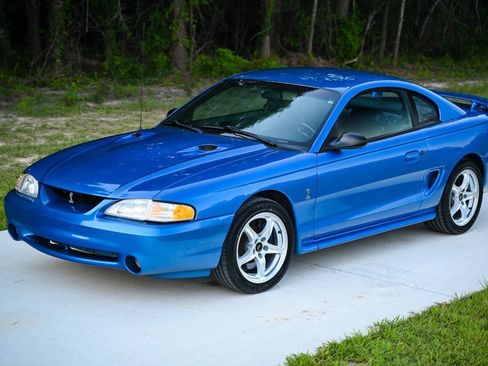 Used 1998 Ford Mustang Cobra RWD image 39