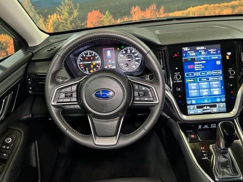 Used 2025 Subaru Outback Premium AWD/4WD image 56