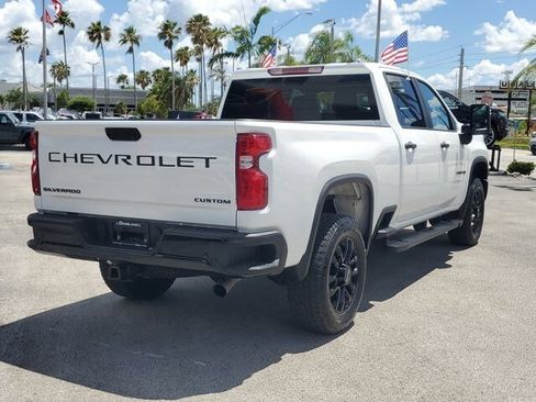 Used 2025 Chevrolet Silverado 2500 Custom w/ Custom Convenience Package RWD image 7