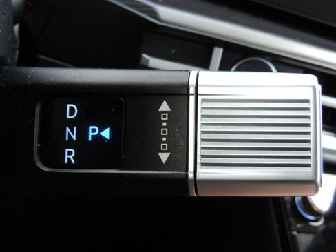 Used 2024 Hyundai Santa Fe SEL image 32