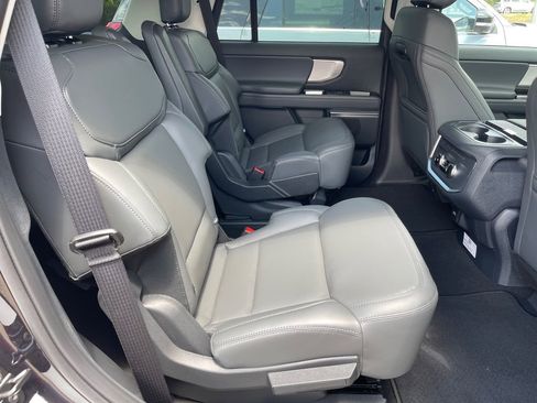 New 2026 Ford Expedition Active RWD image 13