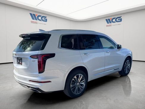 Used 2021 Cadillac XT6 Premium Luxury AWD/4WD image 5