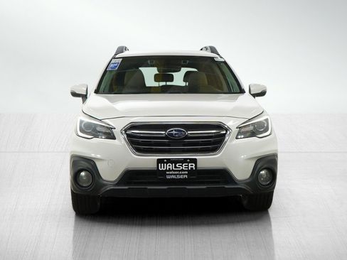 Used 2018 Subaru Outback 3.6R Limited image 8