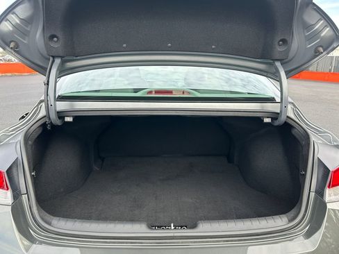 Certified 2024 Hyundai Elantra SEL image 24