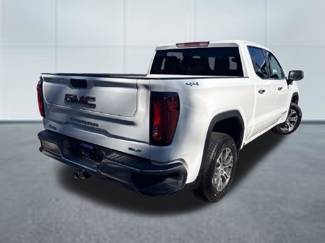 Used 2026 GMC Sierra 1500 SLT AWD/4WD image 4