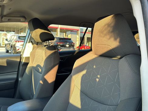 Used 2023 Toyota RAV4 XLE image 25