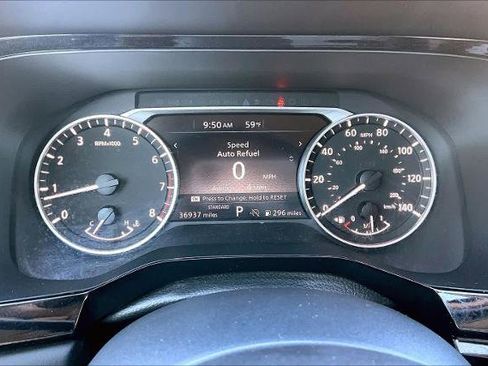 Certified 2024 Nissan Pathfinder SV image 24