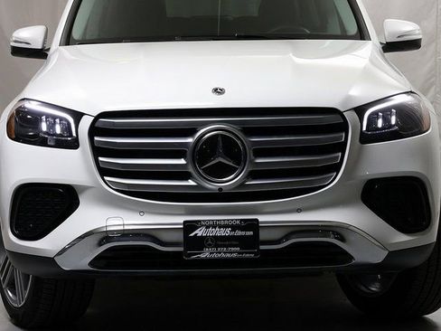 Certified 2026 Mercedes-Benz GLS 450 4MATIC image 8