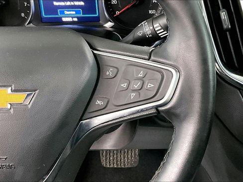 Used 2024 Chevrolet Equinox LT w/ LPO, Floor Liner Package image 12