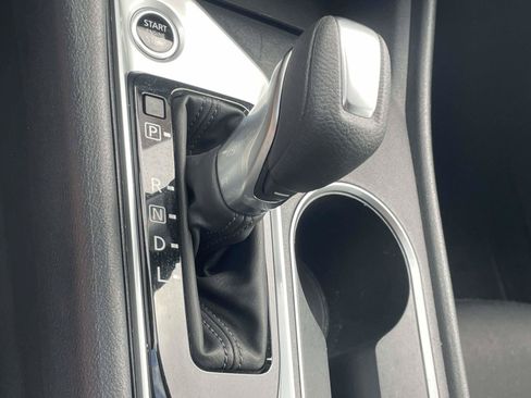 Used 2022 Nissan Altima 2.5 SV FWD image 18