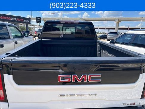 Used 2020 GMC Sierra 2500 AT4 w/ AT4 Premium Package AWD/4WD image 7
